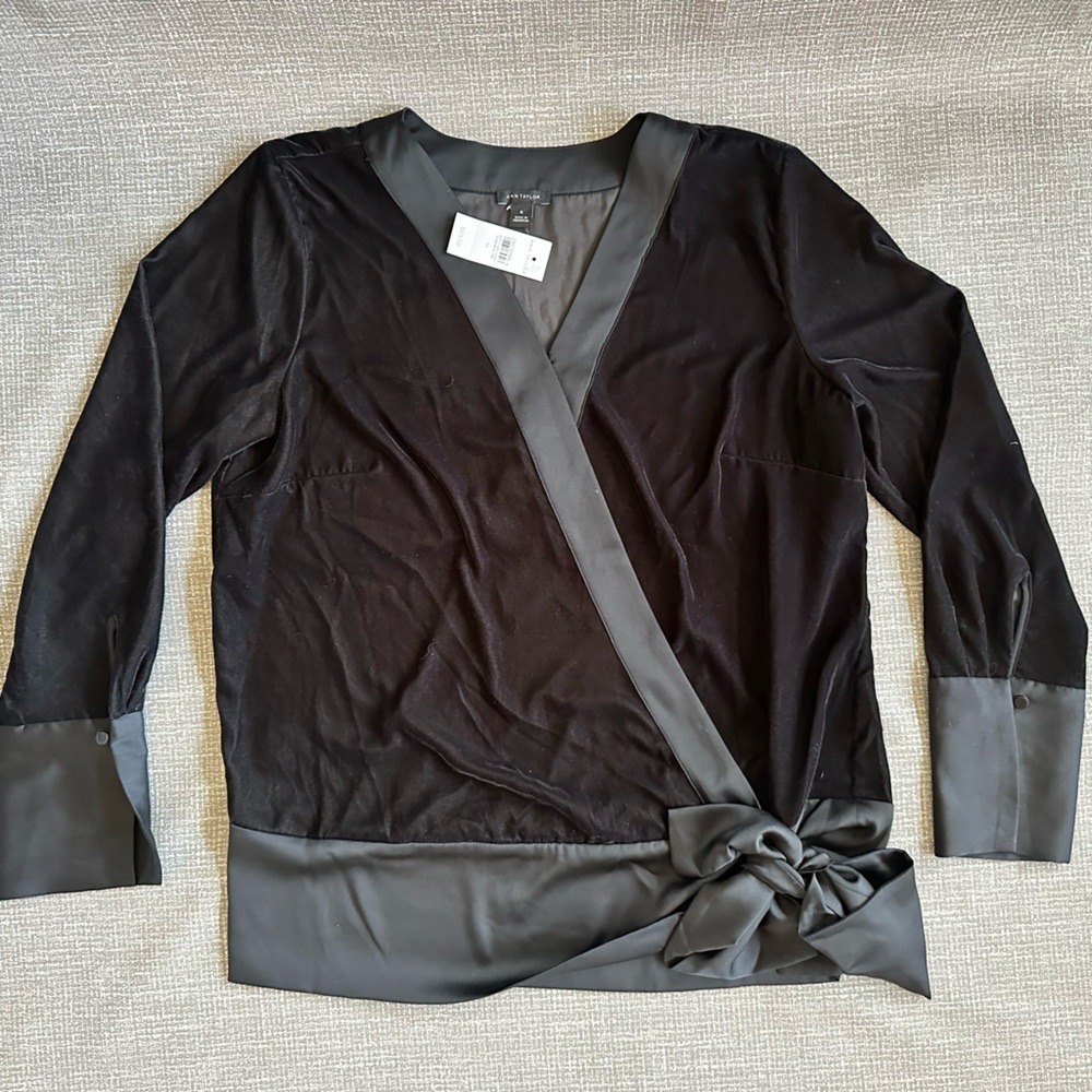 Ann Taylor Black Velvet Satin Trim Wrap Top Side Tie Blouse NWT M